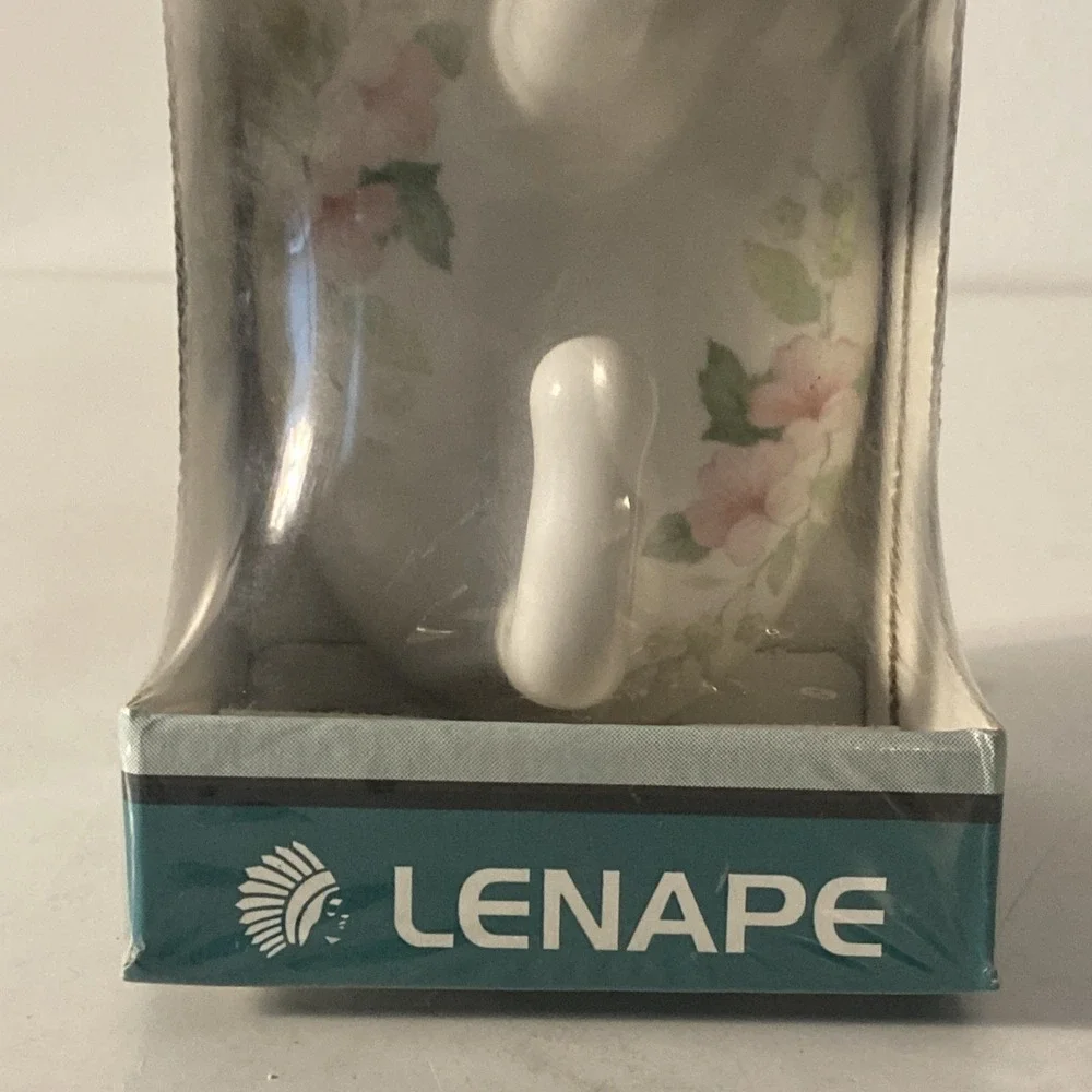 Vintage LENAPE Double Robe Hook White Porcelain with Blossoms Flowrrs New -T